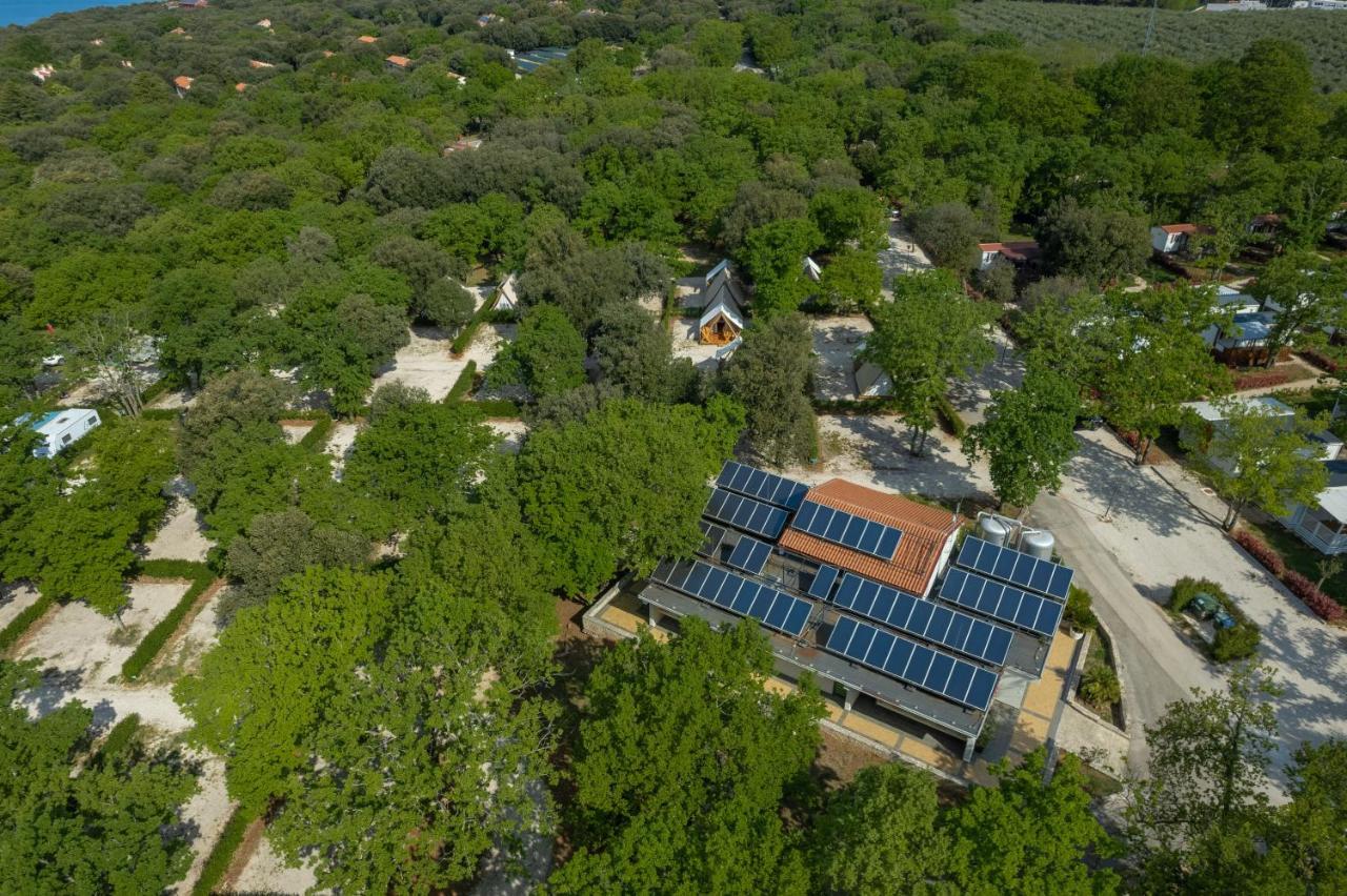 Eco Glamping- Fkk Nudist Camping Solaris Poreč Exterior foto